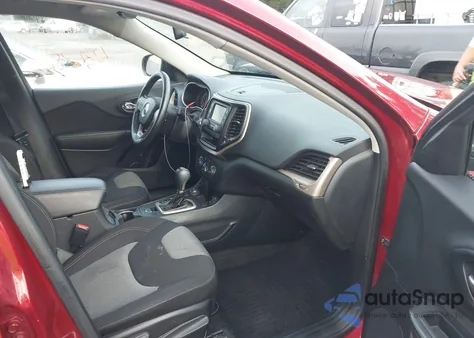 2016 Jeep Cherokee Sport z USA, uszkodzony, nr VIN 1C4PJMABXGW219624